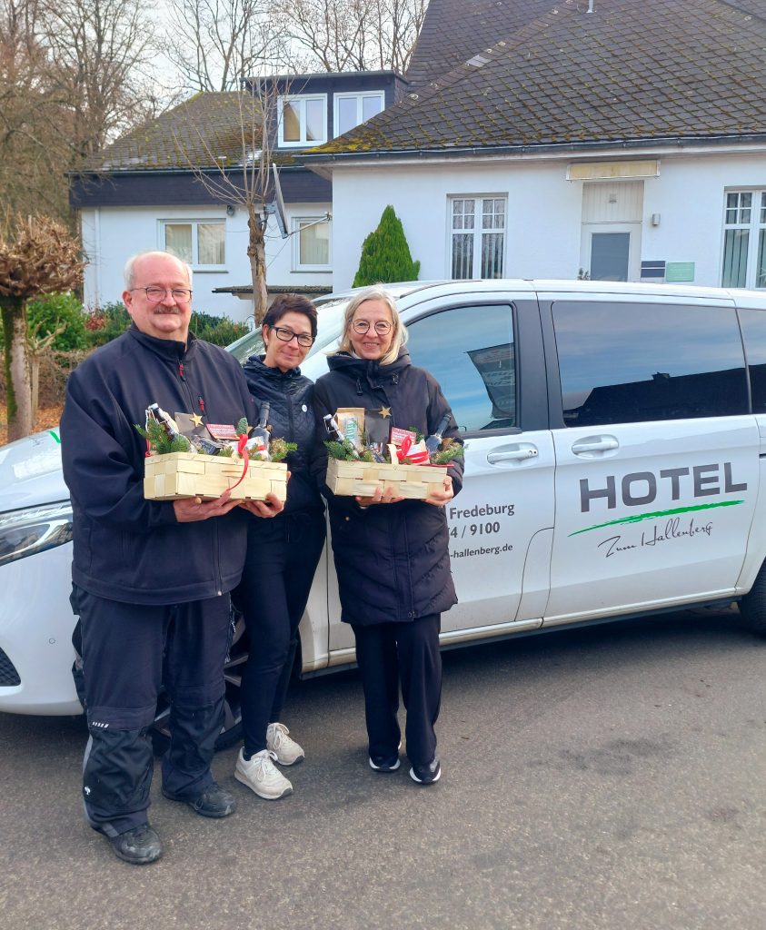Wir durften die Weihnachtpräsente für das Hotel "Zum Hallenberg" erstellen.
