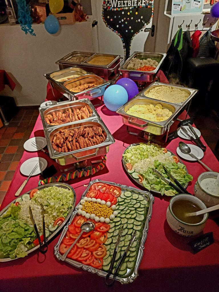 Schnitzel Büfett im Lädchen